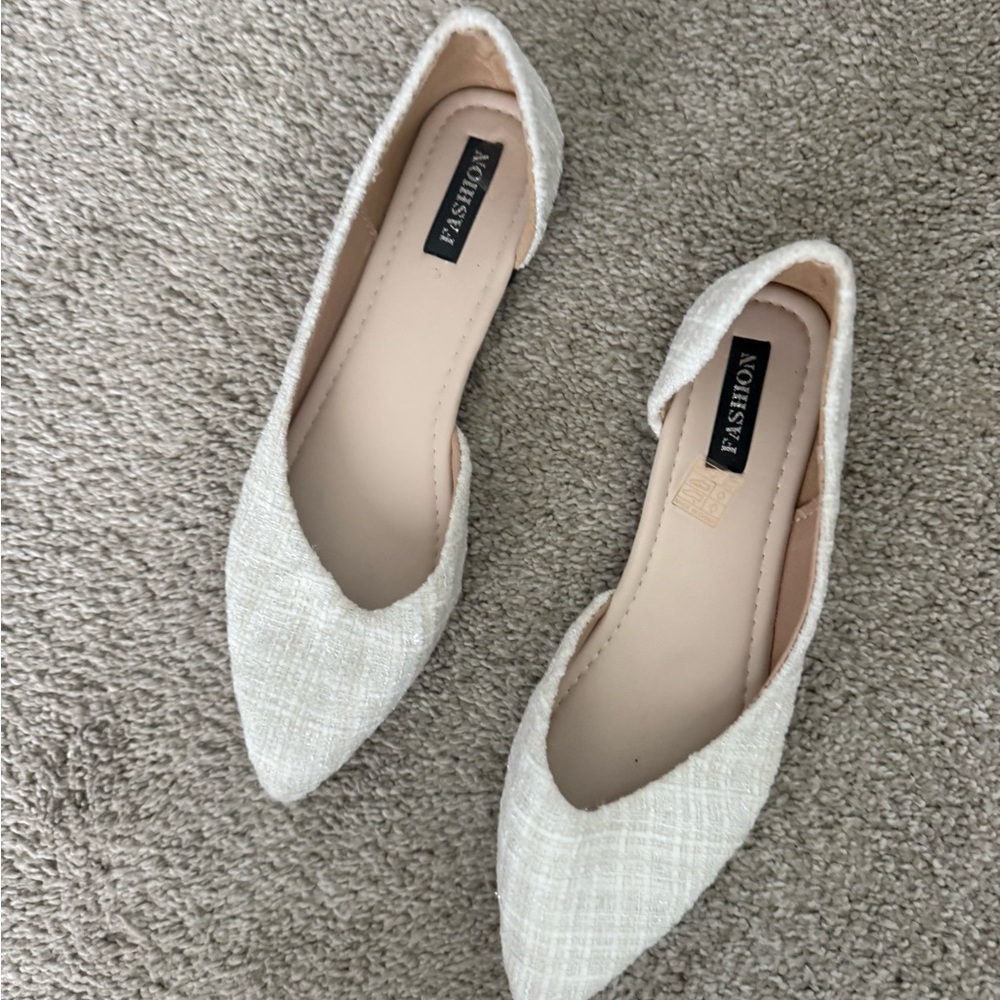 Cream Pointed Flats